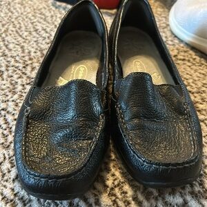 Dr. Scholl's Black Leather Loafers